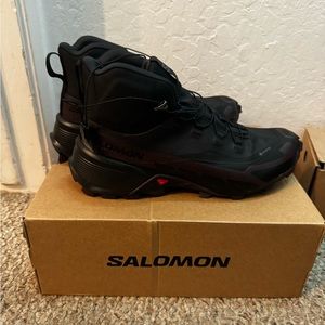 Solomon cross hike mid GTX